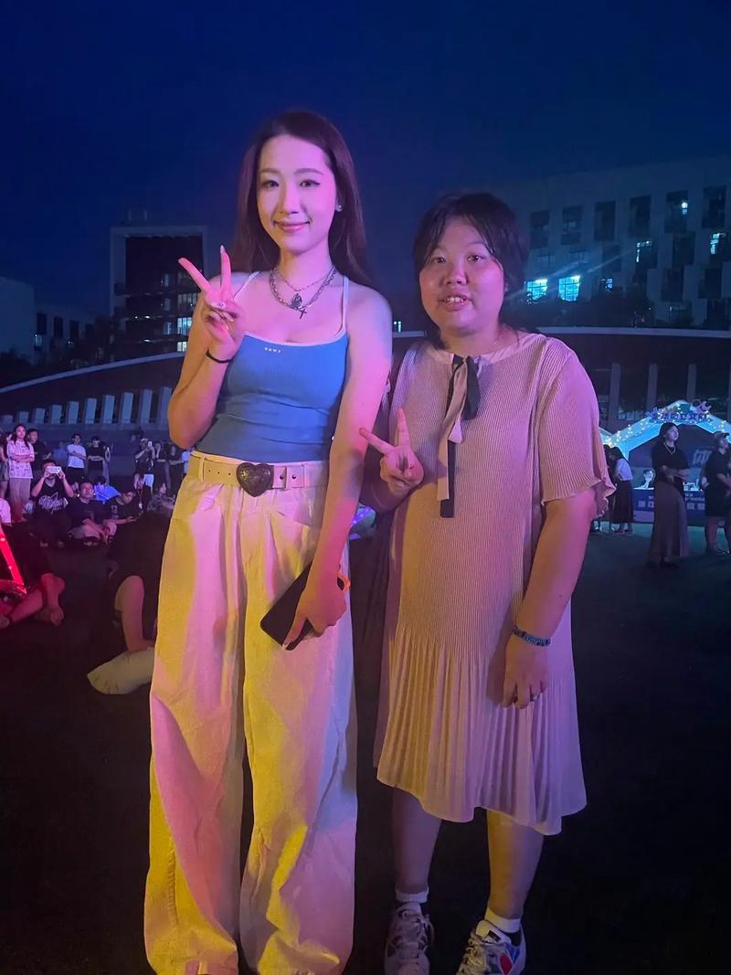 单依纯